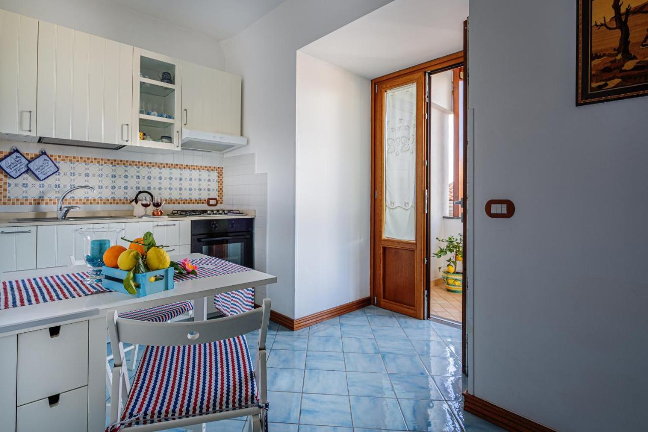 Aquamarine Apartment Vico Equense Exterior photo